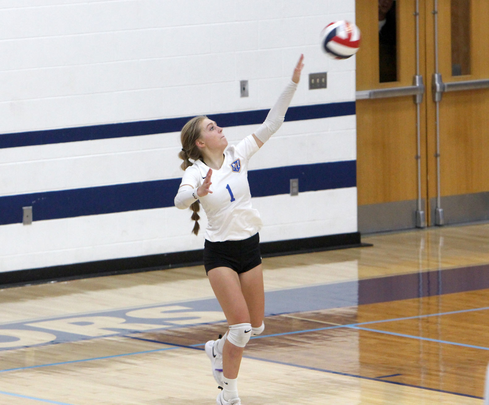 McDonell volleyball at Clear Lake 10-31-19